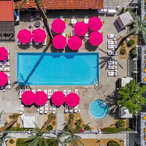 4* Hotel The Paloma